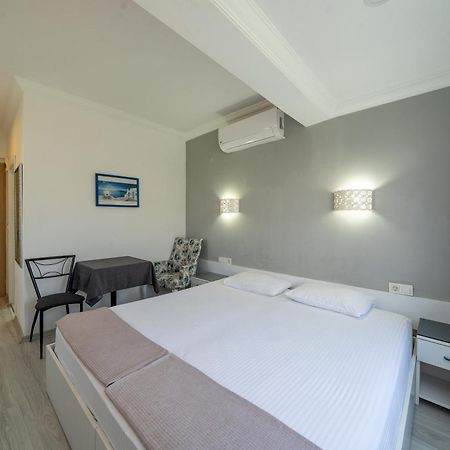 Artunc Hotel Bodrum Bagian luar foto