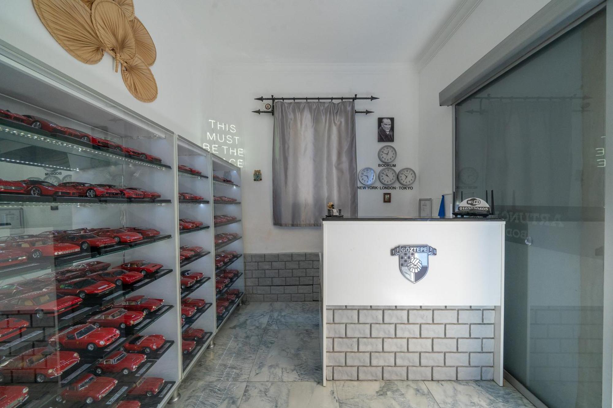 Artunc Hotel Bodrum Bagian luar foto