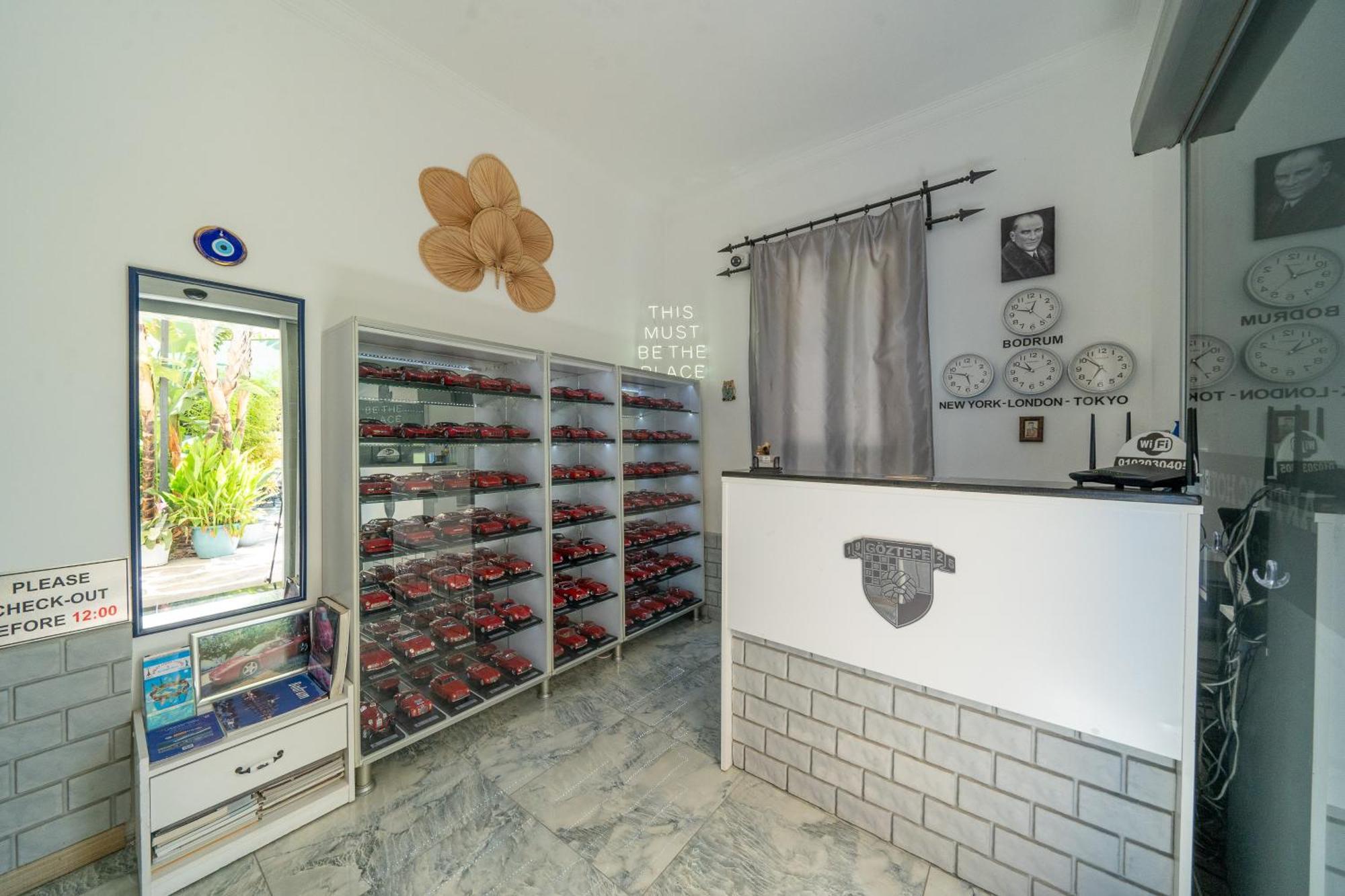 Artunc Hotel Bodrum Bagian luar foto