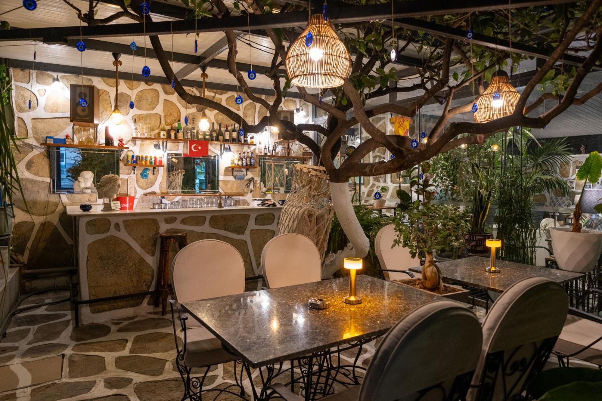 Artunc Hotel Bodrum Bagian luar foto